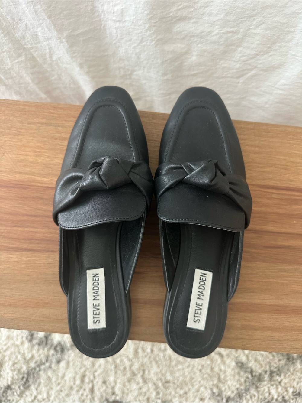 Steve Madden Black Knotted Mules